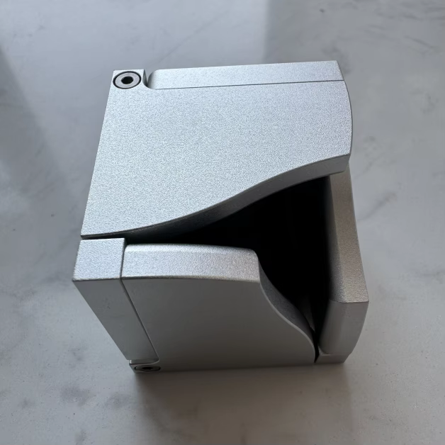 Luxury Ring Box Magnetic Reveal (Silver)