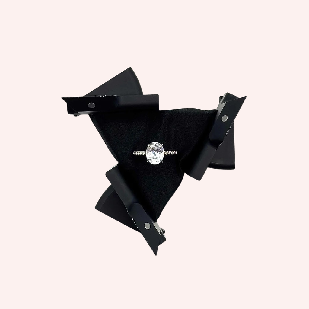 Luxury Ring Box Magnetic Reveal (Matt Black)
